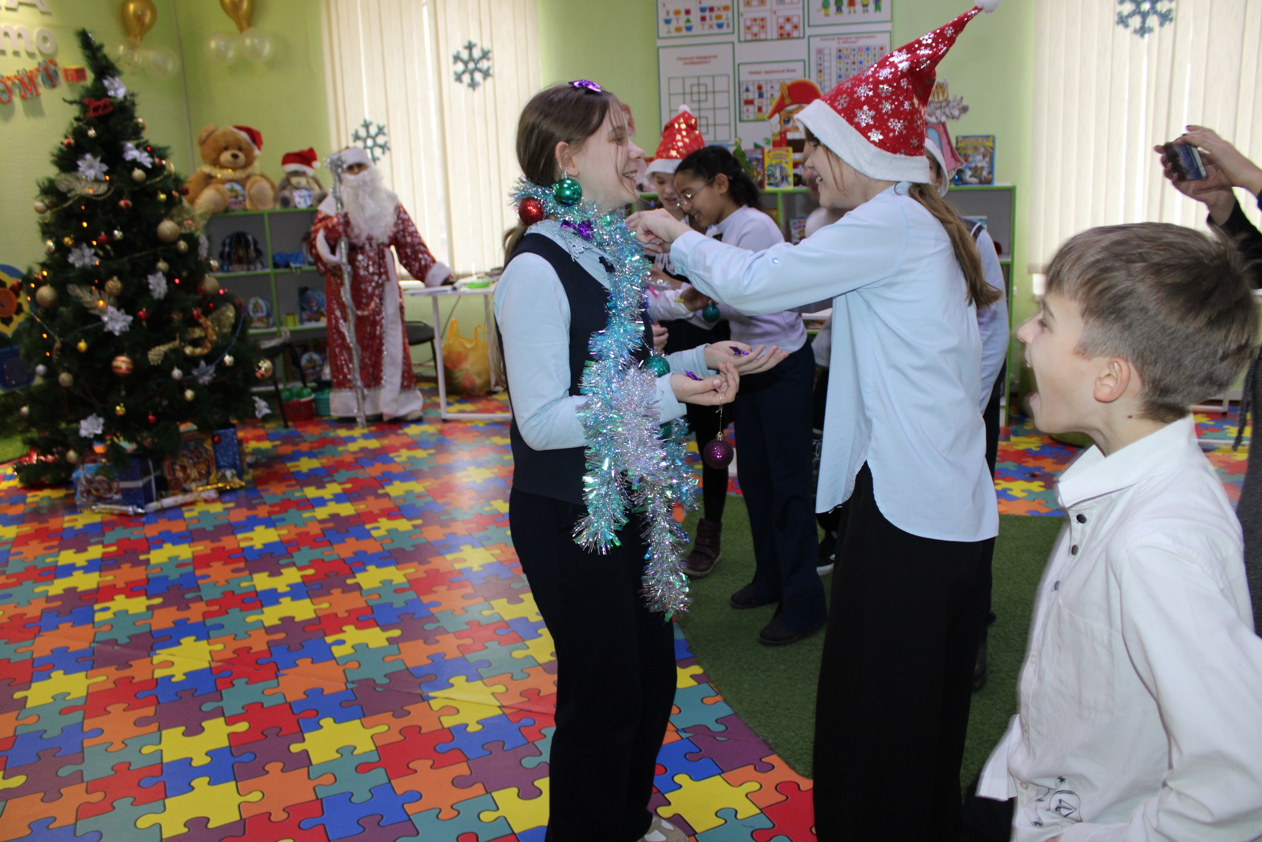 Новогодние приключения в библиотеке